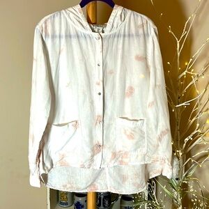 Racheal Zoe M  100% linen.White w/taupe tie-dye print.Roll tab sleeves,hi/low